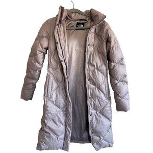 The North Face Women's 550 Metallic Mauve Quilted Down Hooded Puffer XS
